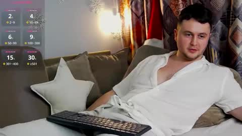 Snapshot of alex_onelove chatting on January 22, 7:56 pm Alex online show from January 22, 7:56 pm