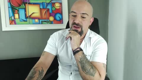 Snapshot of alex_saints_ce chatting on January 14, 10:23 pm Alex Saints online show from January 14, 10:23 pm