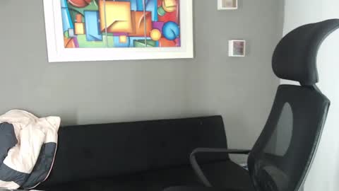 Snapshot of alex_saints_ce chatting on February 16, 8:33 pm Alex Saints online show from February 16, 8:33 pm