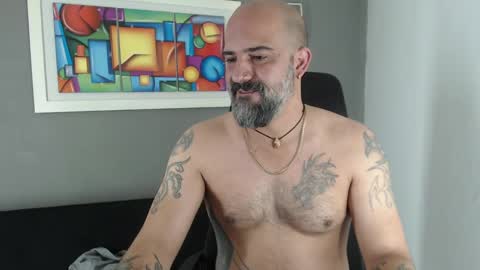 Snapshot of alex_saints_ce chatting on February 17, 12:59 pm Alex Saints online show from February 17, 12:59 pm