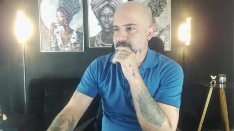 Snapshot of alex_saints_ce chatting on October 13, 6:24 am Alex Saints online show from October 13, 6:24 am