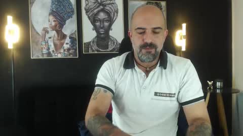 Snapshot of alex_saints_ce chatting on October 14, 3:02 pm Alex Saints online show from October 14, 3:02 pm