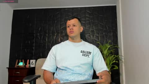 Alex Towers online show from March 28, 3:33 pm