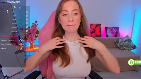 Snapshot of alex_yummy chatting on March 7, 11:07 am Alex next stream 02 December online show from March 7, 11:07 am