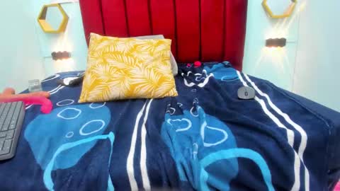 Snapshot of alexa_liss18 chatting on March 2, 5:08 am alexa_liss18 online show from March 2, 5:08 am