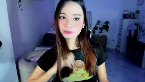 Snapshot of alexa_louise chatting on January 13, 12:24 pm ALEXA - DONT FORGET TO FOLLOW AND RATE ME THUMBS UP online show from January 13, 12:24 pm