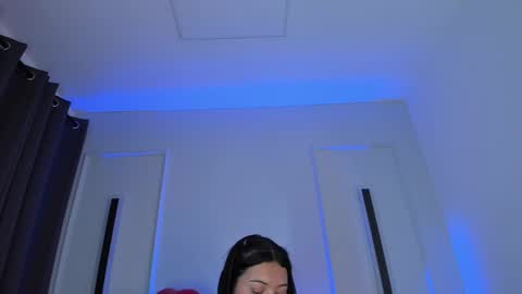 Alexa Millers online show from February 15, 7:27 am