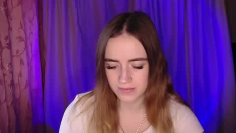 Snapshot of alexa_missu chatting on December 19, 8:32 am Alexa online show from December 19, 8:32 am