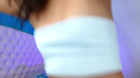   online show from November 6, 8:10 pm