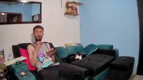 Alexa  y tom online show from October 5, 1:04 am