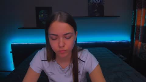 angel online show from January 28, 6:16 am