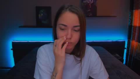 angel online show from February 19, 3:28 am