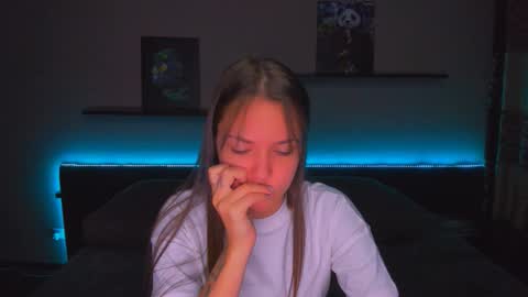 angel online show from December 18, 12:27 am