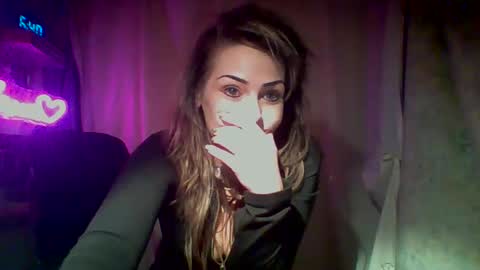 Snapshot of alexablessed2 chatting on December 27, 11:39 am Alexablessed online show from December 27, 11:39 am