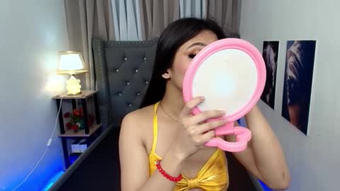 Snapshot of alexaloove chatting on October 7, 5:54 pm alexa online show from October 7, 5:54 pm