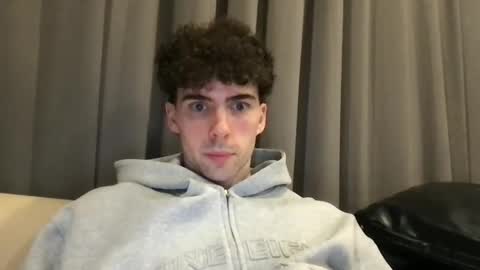 Snapshot of alexander0_ chatting on February 24, 1:09 pm Alexander online show from February 24, 1:09 pm