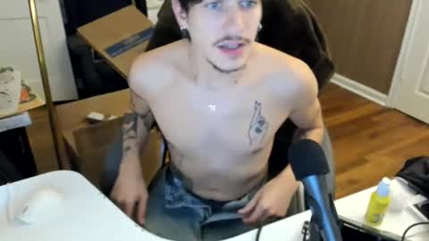 Snapshot of alexander9779 chatting on September 11, 2:00 am A. online show from September 11, 2:00 am