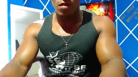 Snapshot of alexander_megan chatting on October 28, 7:49 pm alexander online show from October 28, 7:49 pm