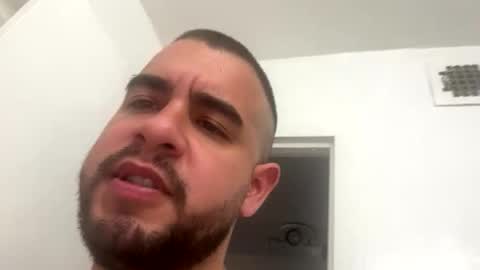 alexanderjessrivera online show from April 13, 4:23 pm