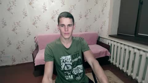 Snapshot of alexanderstrongs chatting on December 17, 5:58 pm alexanderstrongs online show from December 17, 5:58 pm