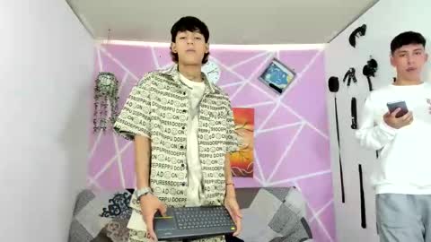 chicos hot online show from February 1, 7:13 pm