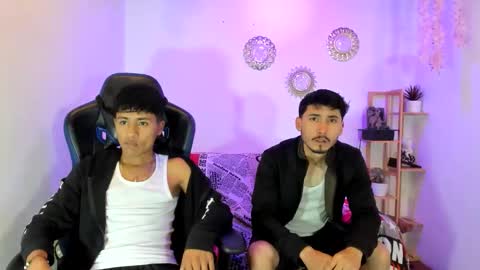 chicos hot online show from October 5, 1:09 pm