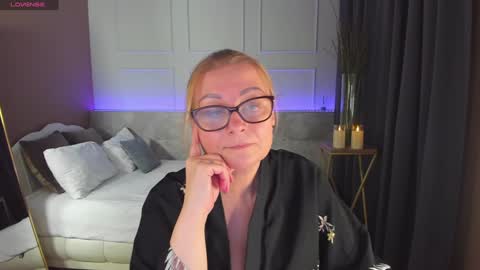 Alexandra online show from December 11, 8:18 pm