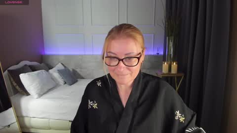 Alexandra online show from December 11, 11:43 pm