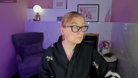 Alexandra online show from January 8, 5:05 pm