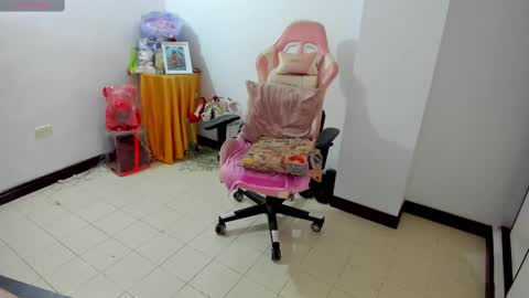 Snapshot of alexandra_mar chatting on October 7, 5:32 pm Alexandra Independent model online show from October 7, 5:32 pm