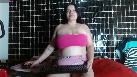 alexandra_xxx_ online show from April 20, 11:57 am