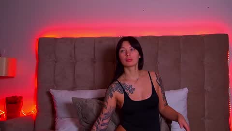 AlexandraBloom online show from February 3, 3:09 am
