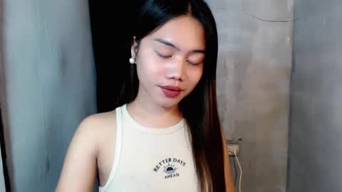 Snapshot of alexandralovely_9 chatting on October 21, 3:35 pm Andrea online show from October 21, 3:35 pm