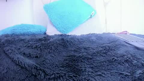 Alexa Smith  online show from January 13, 10:25 am