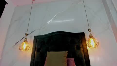 Snapshot of alexavans chatting on November 18, 9:30 pm online show from November 18, 9:30 pm