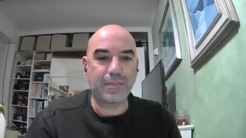 Snapshot of alexct77 chatting on December 6, 7:01 pm alexct77 online show from December 6, 7:01 pm