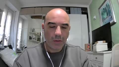 Snapshot of alexct77 chatting on December 13, 2:27 pm alexct77 online show from December 13, 2:27 pm