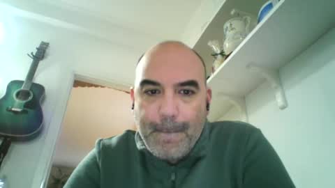 Snapshot of alexct77 chatting on February 19, 3:27 pm alexct77 online show from February 19, 3:27 pm