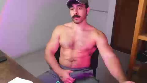 Snapshot of alexdimartino chatting on September 9, 12:21 am Alex Dimartino online show from September 9, 12:21 am