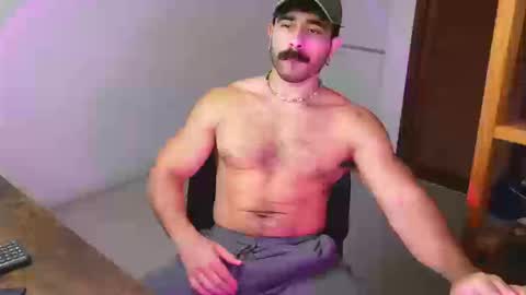 Snapshot of alexdimartino chatting on September 11, 1:39 am Alex Dimartino online show from September 11, 1:39 am