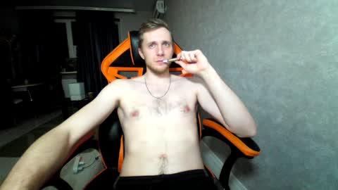 Snapshot of alexfox2018 chatting on February 8, 10:19 pm Alex online show from February 8, 10:19 pm