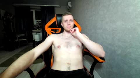 Snapshot of alexfox2018 chatting on March 4, 10:27 pm Alex online show from March 4, 10:27 pm