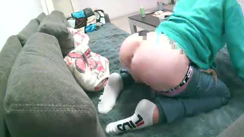 Doggystyle online show from December 19, 9:44 pm