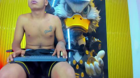 Snapshot of alexi_hot23 chatting on June 3, 11:10 pm alexi_hot23 online show from June 3, 11:10 pm