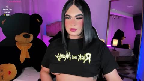 Snapshot of alexia_mattel chatting on November 29, 10:35 pm alexia mattel online show from November 29, 10:35 pm