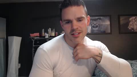 Snapshot of alexiarain chatting on February 14, 6:56 am Alex online show from February 14, 6:56 am