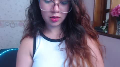 Alexia online show from February 1, 6:08 pm