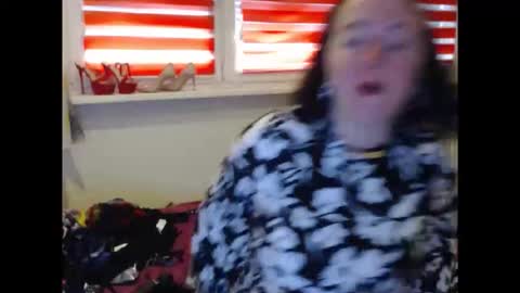 alexie33 online show from March 27, 8:59 am