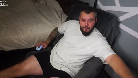 Alex online show from November 9, 8:29 pm