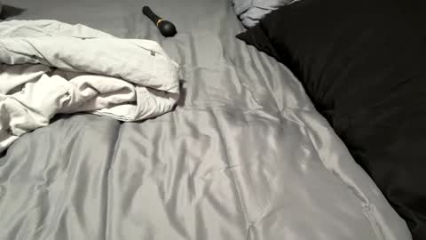 Snapshot of alexis_696969 chatting on January 1, 2:41 am Alexis online show from January 1, 2:41 am